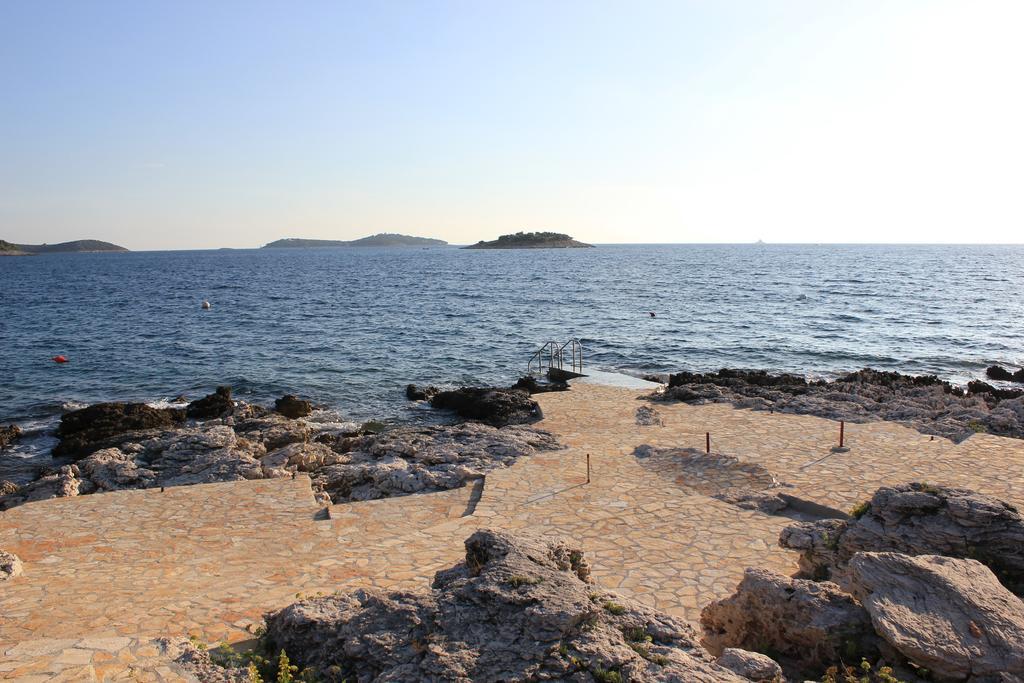 Apartments 4 Dolphins Rogoznica  Exterior foto